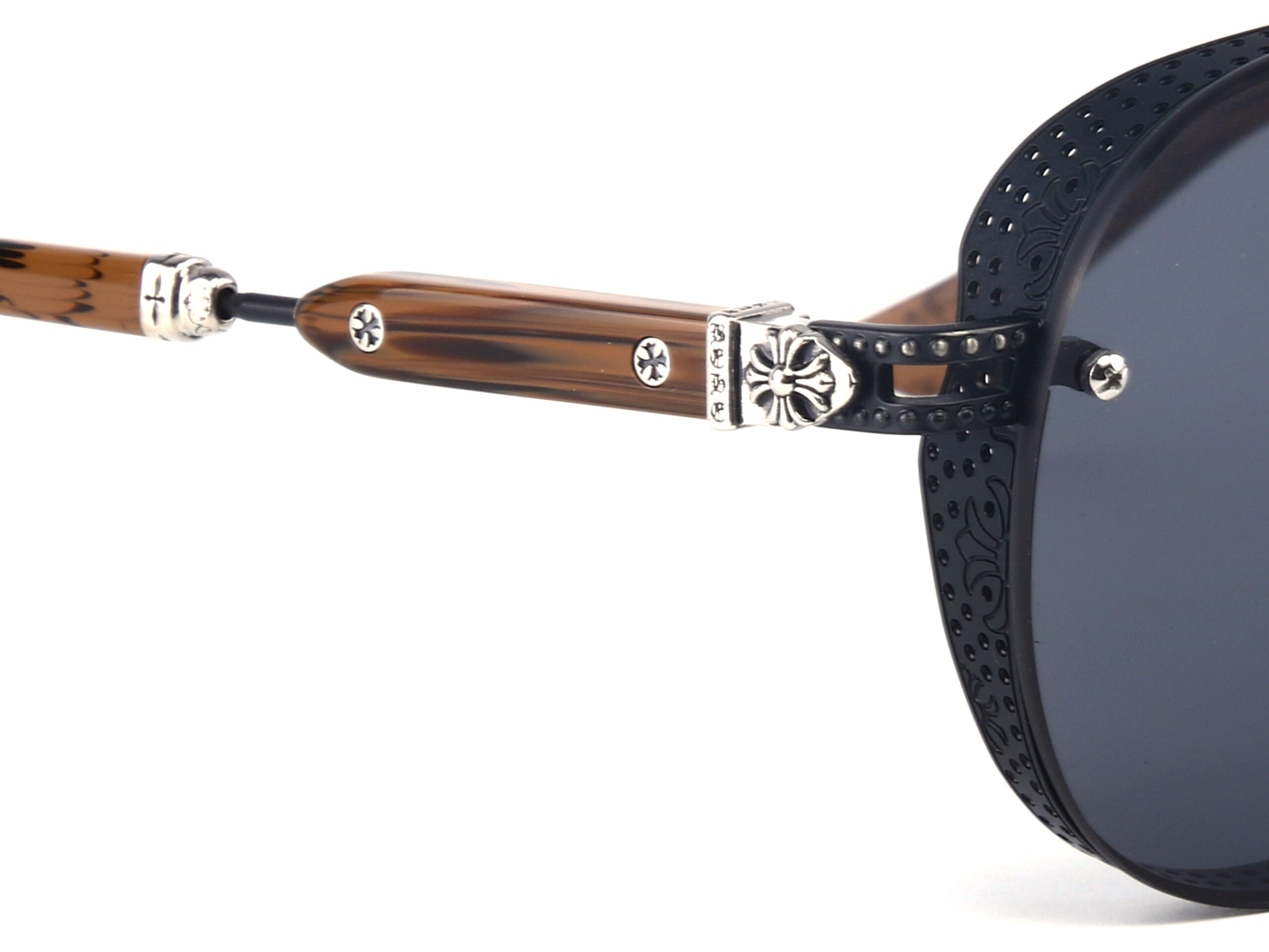 Chrome-hearts-postyank-16