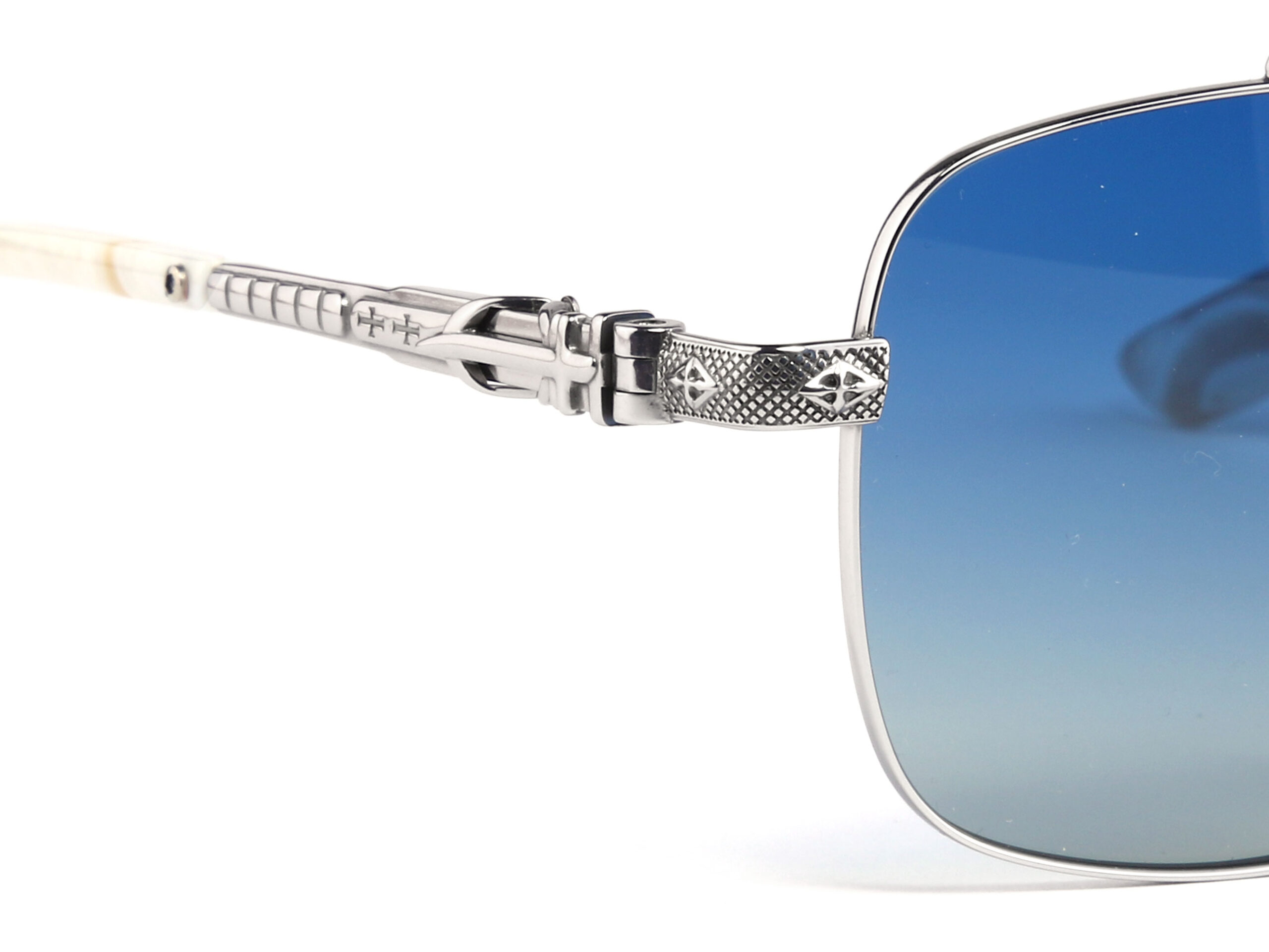 Chrome-Hearts-CH8126-17