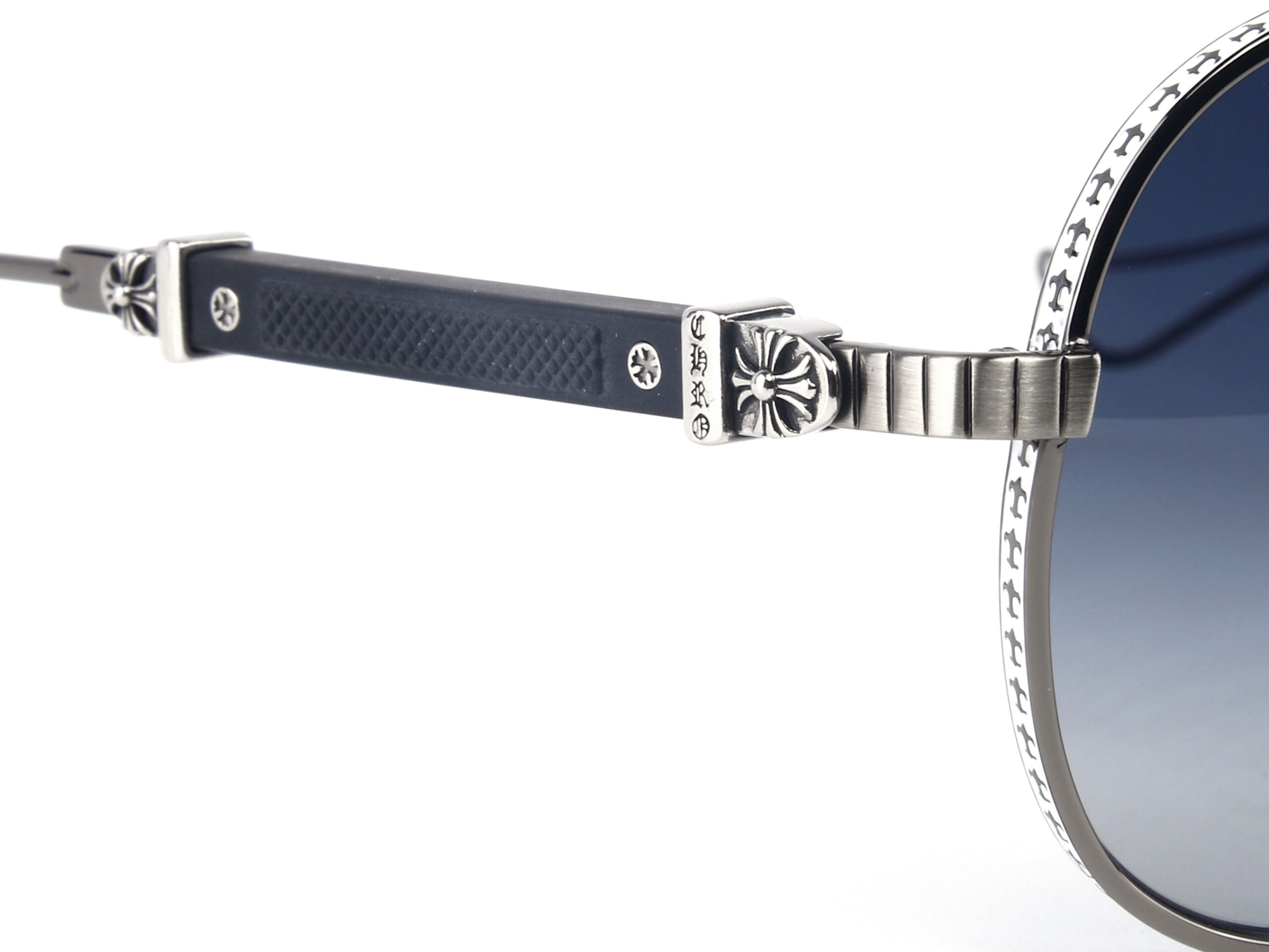 chrome-hearts-full-metal-chicken-22