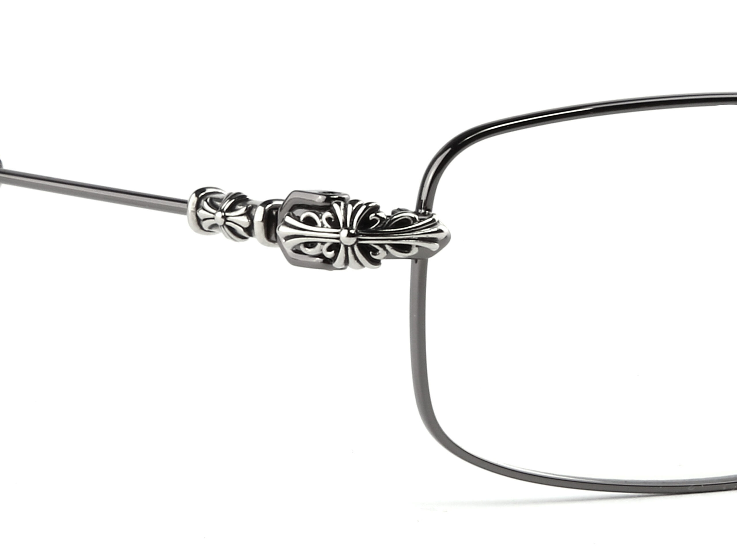 Chrome-Hearts-CH8201-15