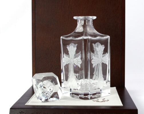 Kоллаборация Chrome Hearts и Baccarat бутылка 2681