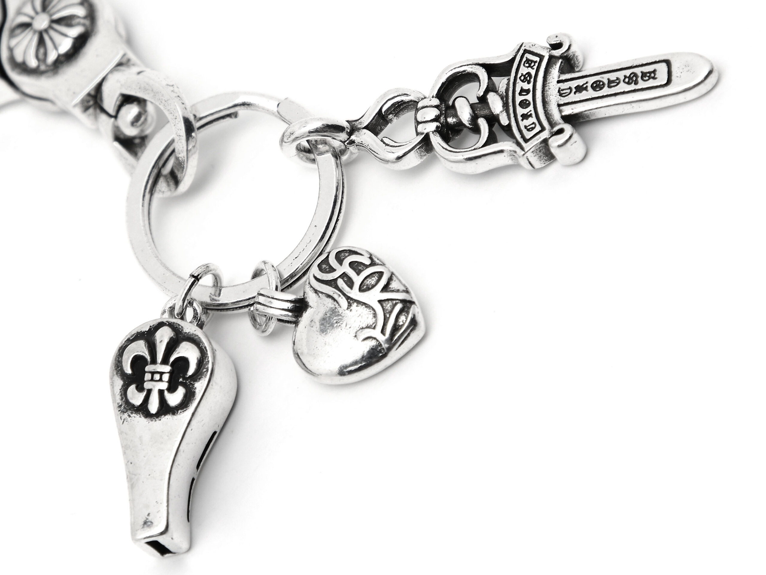 Брелок-Chrome-Hearts-3