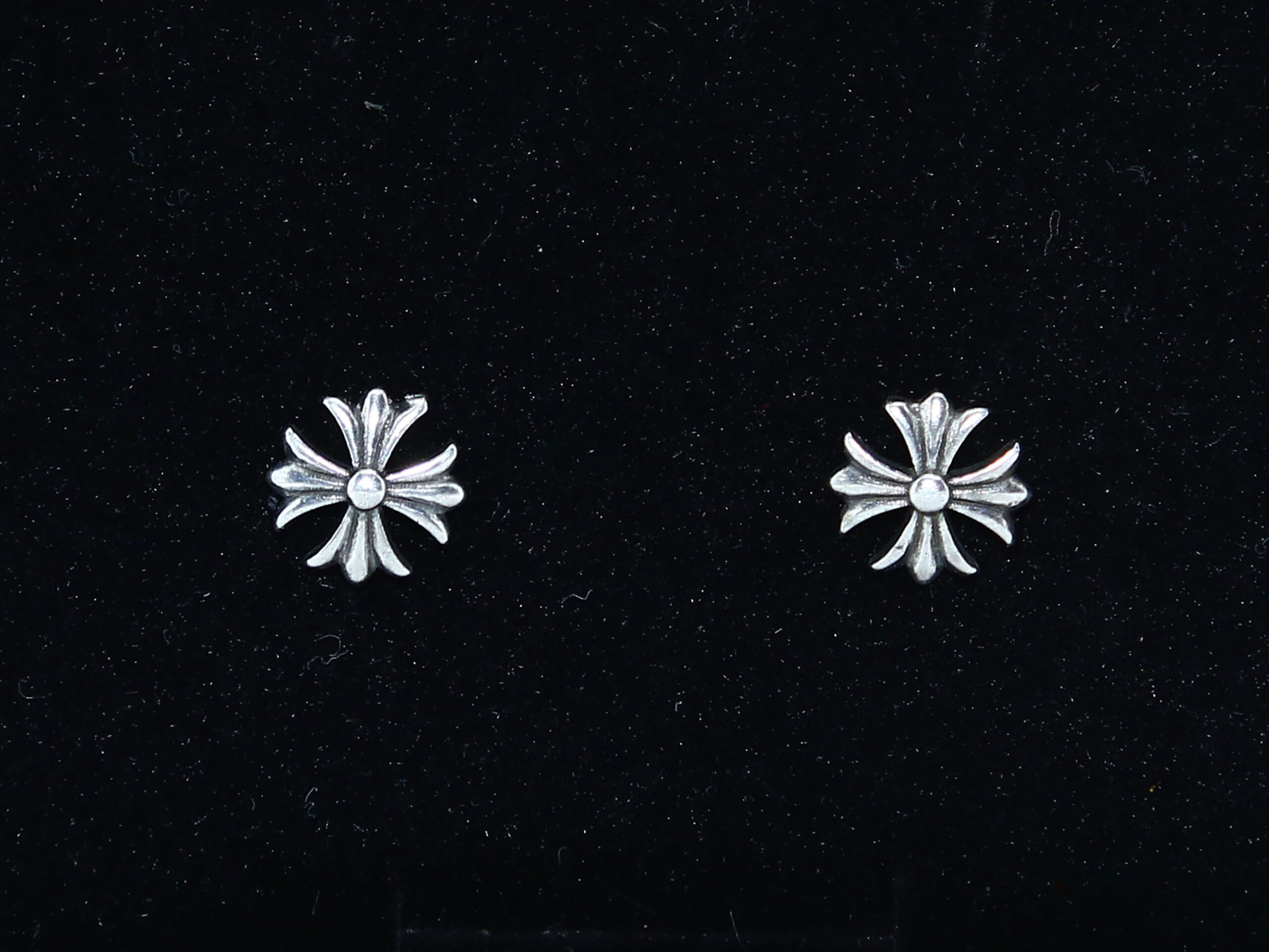 Серьги-Chrome-Hearts-23