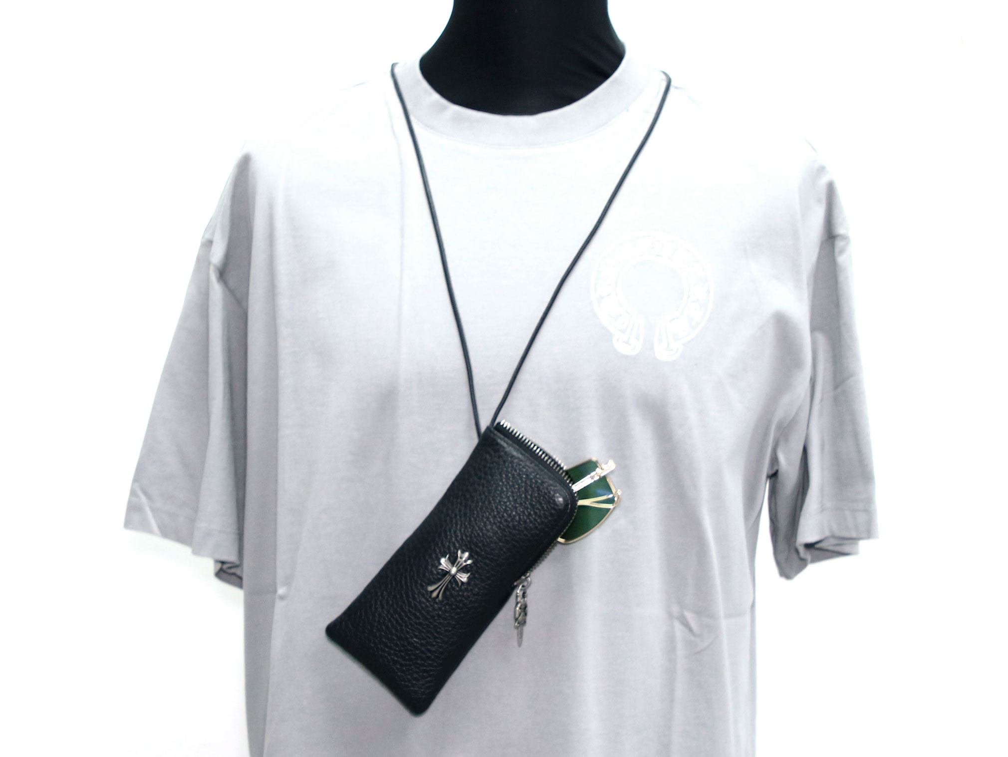 Сумка-подвеска-Chrome-Hearts-1