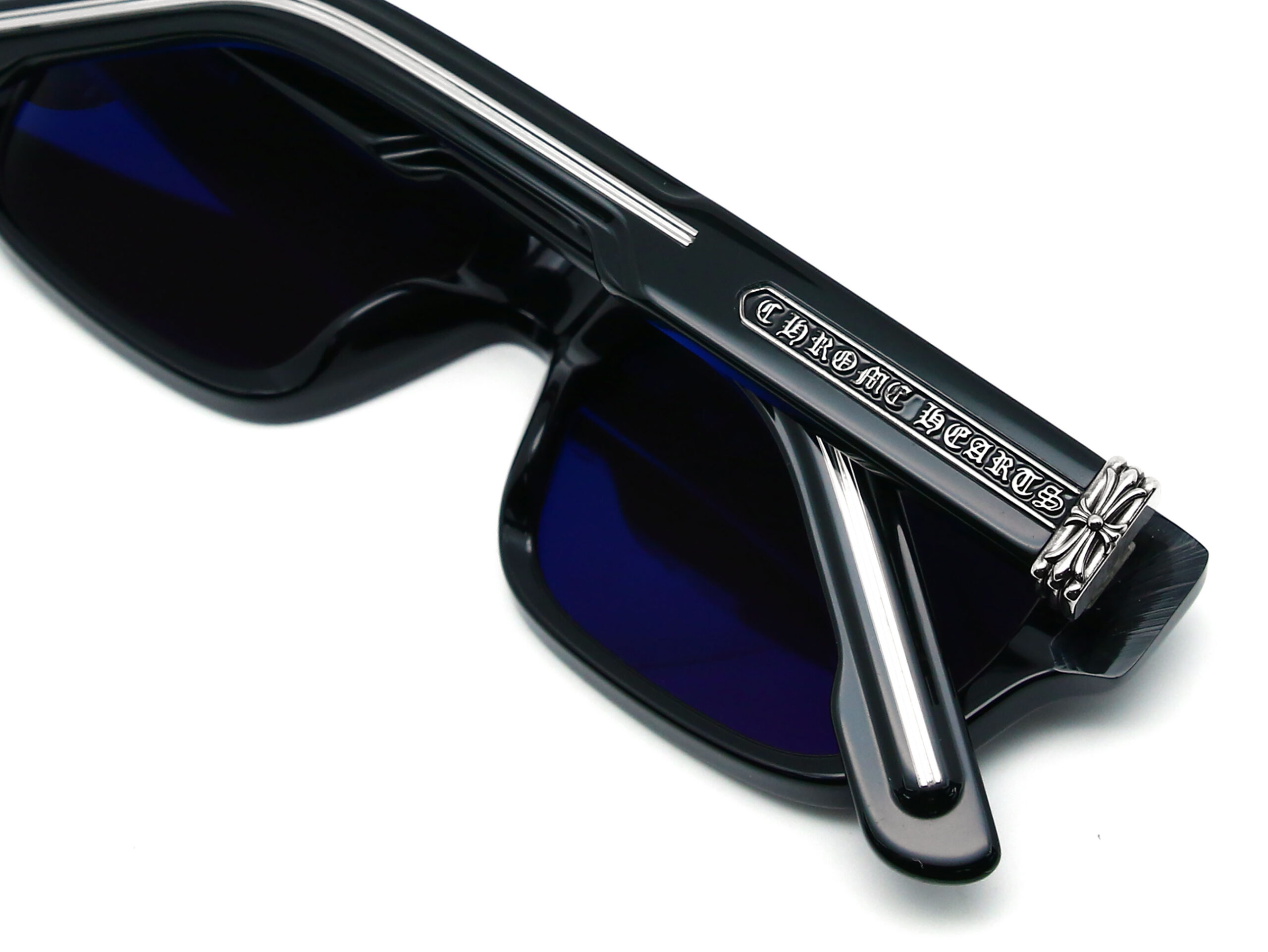 Chrome-Hearts-2-Thick-8