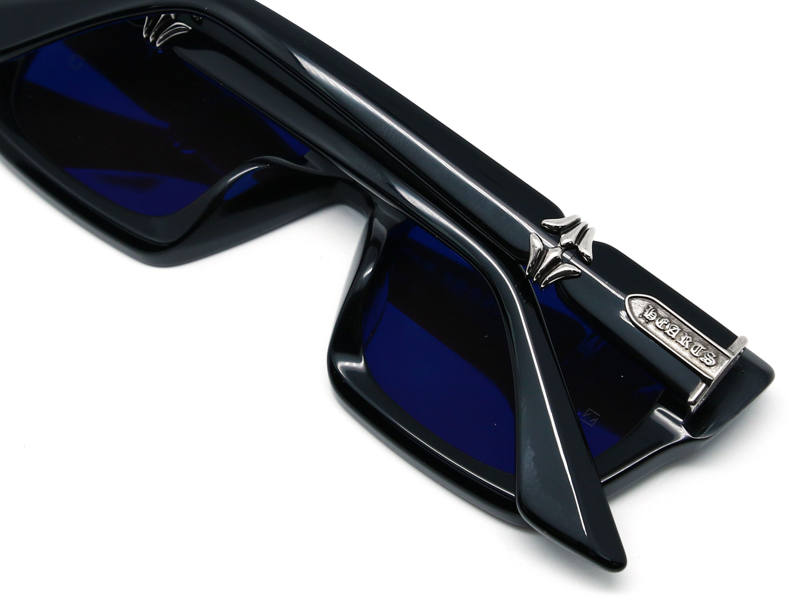 Chrome-Hearts-Cliterally-4