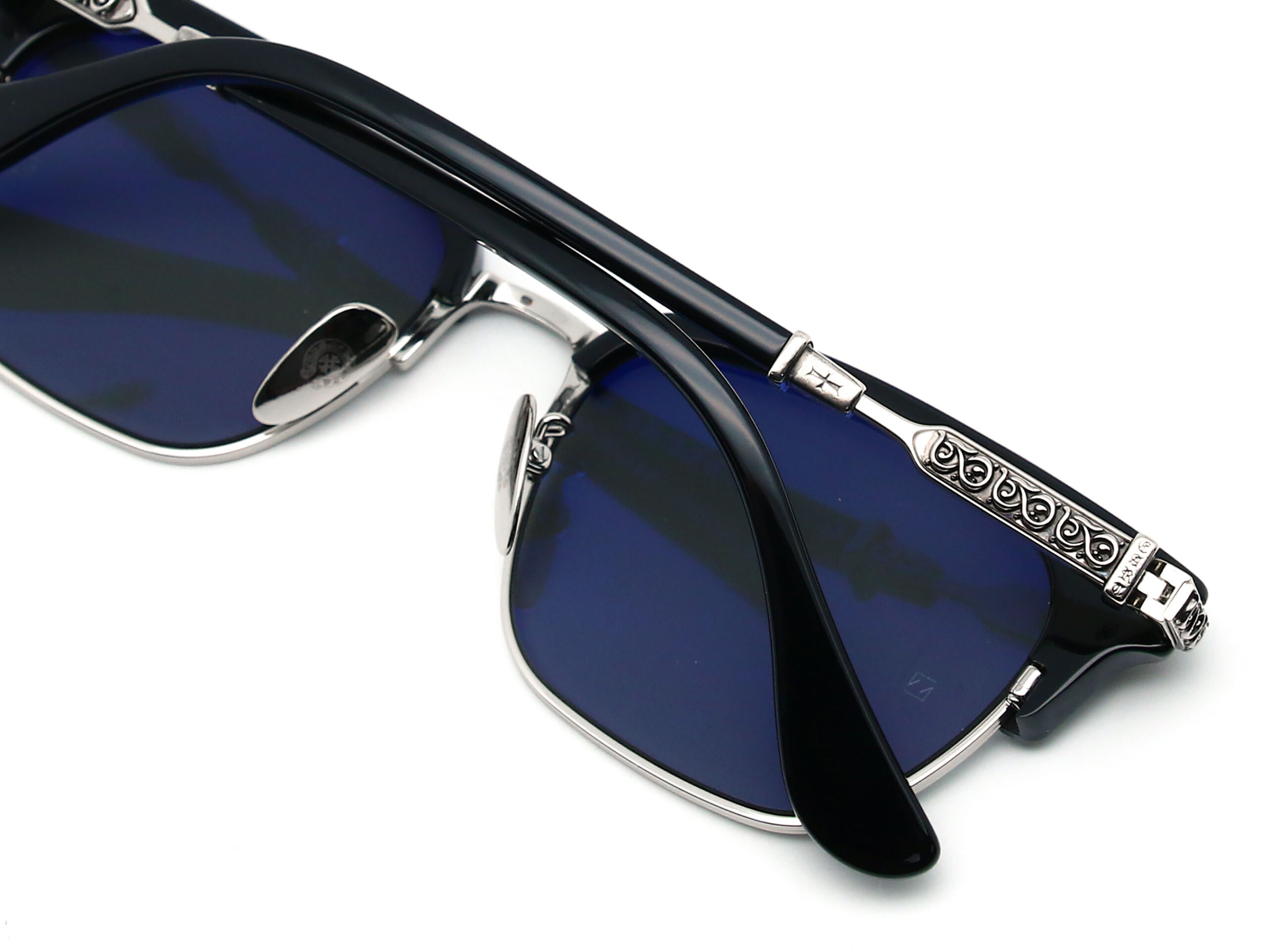 Chrome-Hearts-Vertical-Smile-II-104