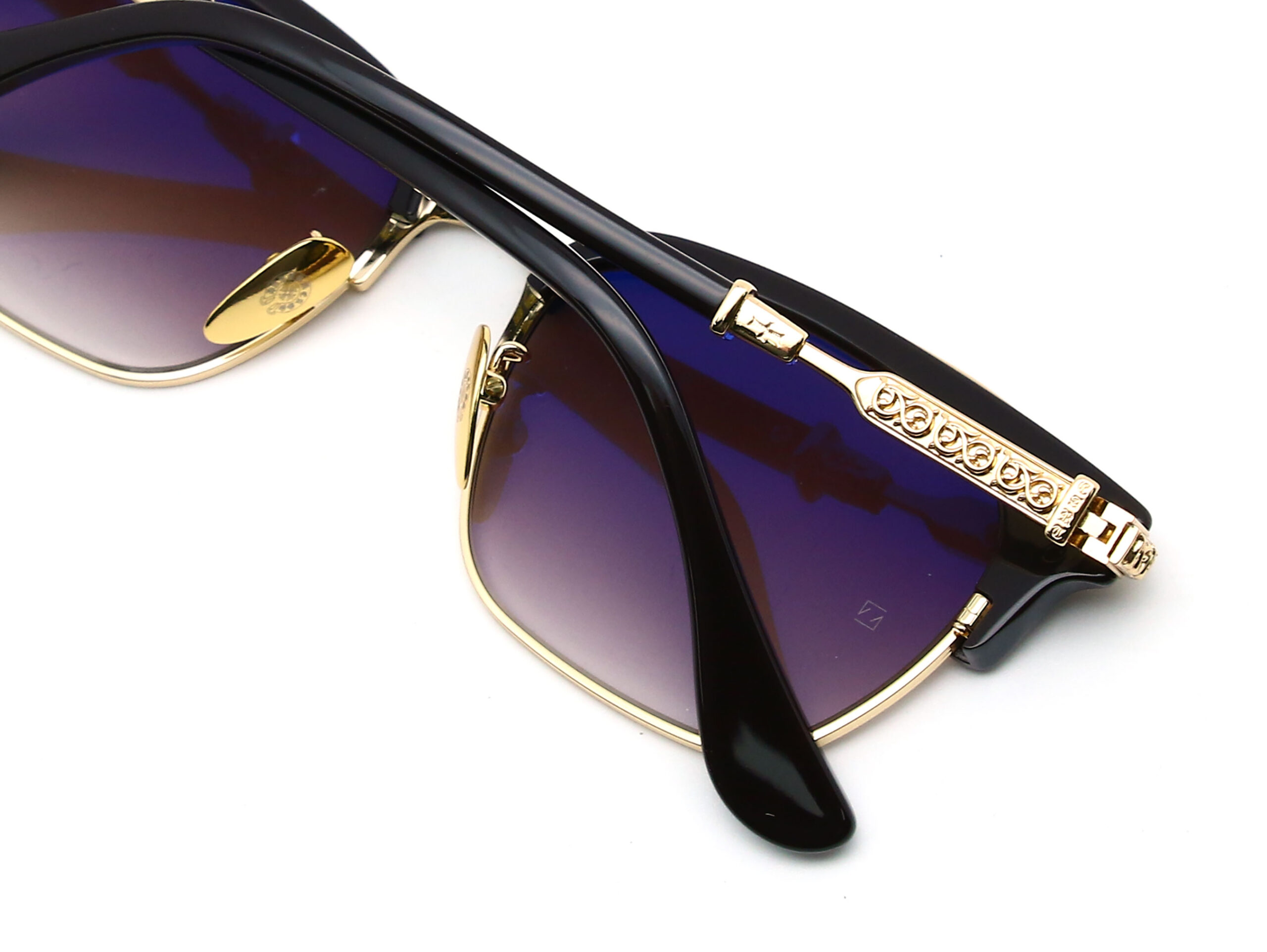 Chrome-Hearts-Vertical-Smile-II-106